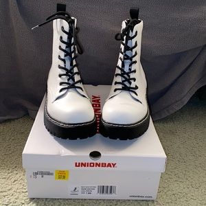 NWT Unionbay Boots